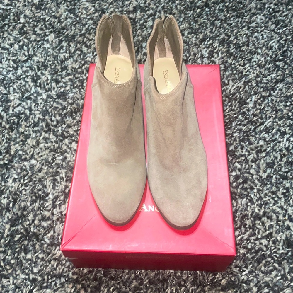 Ankle bootie: Enzo Angiolina 8.5
